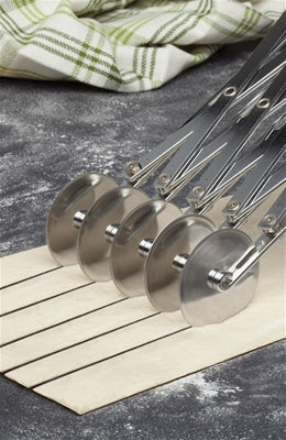Fante's Cousin Daniele's Expandable Dough Cutter