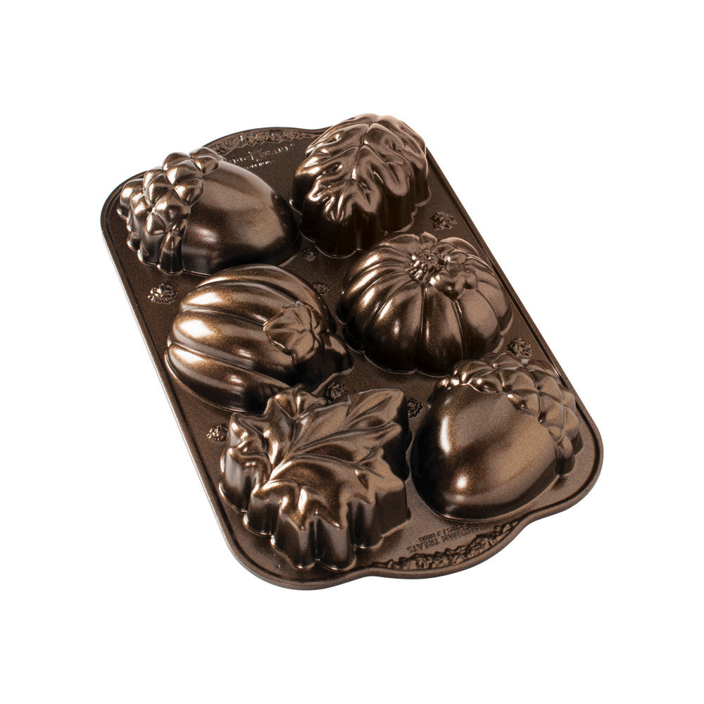 Nordic Ware Autumn Treats Cakelet Pan